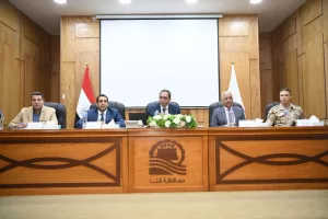 محافظ قنا يناقش الموقف التنفيذي لمشروعات المرحلة الأولى من "حياة كريمة" 20 - جريدة المساء