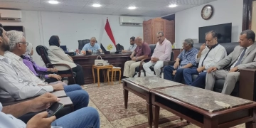 نواب و قيادات مستقبل وطن بالبحر الأحمر يلتقون رئيس مدينة سفاجا لمناقشة عدد من القضايا الجماهيرية 1 - جريدة المساء