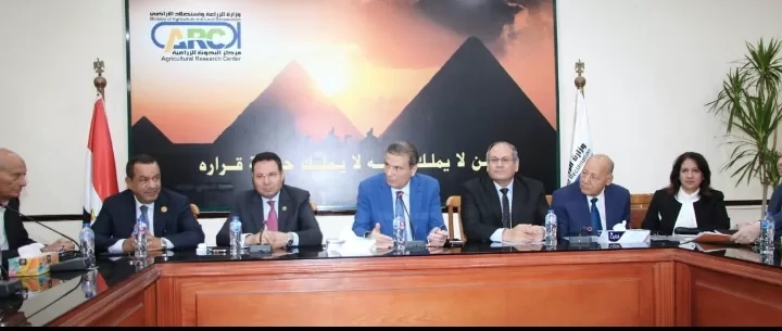 وزير الزراعة يؤكد للمصدرين العمل على إزالة كل معوقات التصدير 19 - جريدة المساء