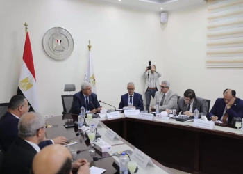 وزير التعليم العالي يجتمع برؤساء الجامعات الاهلية..ويبحث الاستعداد للعام الجامعي 35 - جريدة المساء