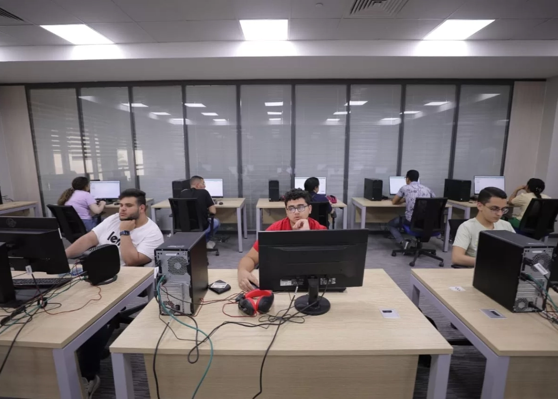 92 الف طالب يسجلون رغباتهم بتنسيق المرحلة الاولى للجامعات 19 - جريدة المساء