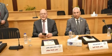 رئيس جامعة المنيا يشهد اجتماع المجلس الأعلى للجامعات بجامعة الأزهر 1 - جريدة المساء