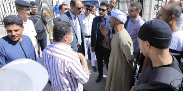 محافظ سوهاج يتفقد عددا من الشوارع بمدينة جهينة ويتابع سير العمل بمستشفى جهينة المركزي 2 - جريدة المساء محافظ سوهاج يتفقد عددا من الشوارع بمدينة جهينة ويتابع سير العمل بمستشفى جهينة المركزي 1 - جريدة المساء