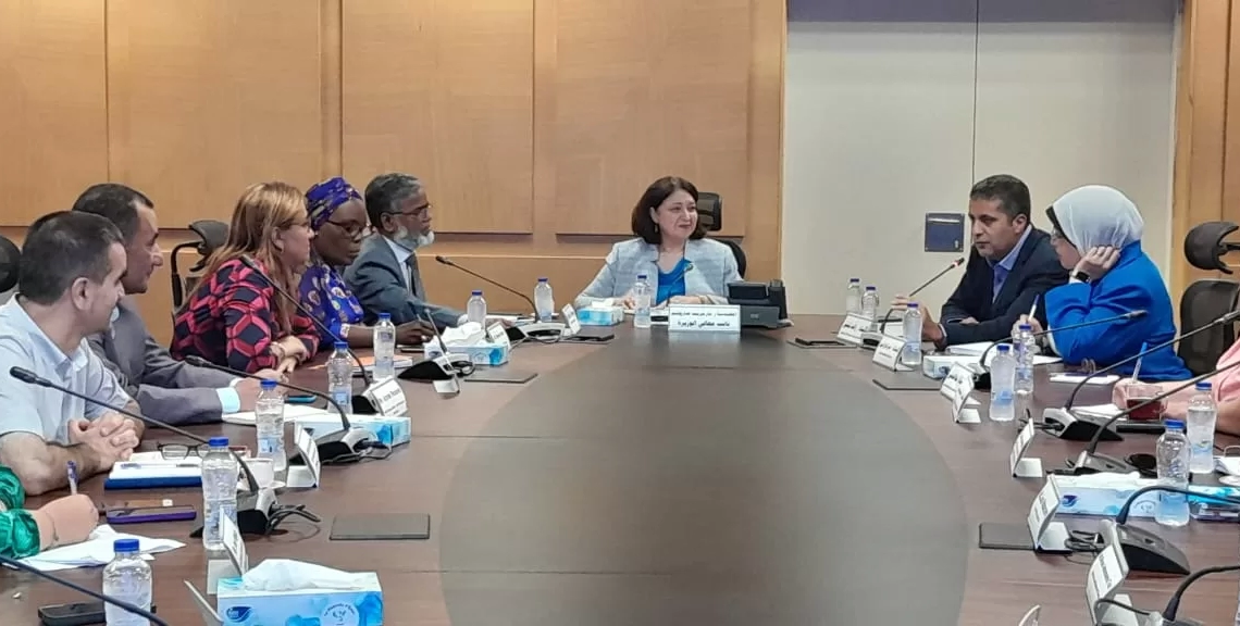 الكشف المبكر للإعاقة والحضانات فى مقدمتها.. "التضامن" تبحث التعاون المشترك مع "اليونيسيف" 18 - جريدة المساء نائبة وزيرة التضامن مع وفد اليونيسيف