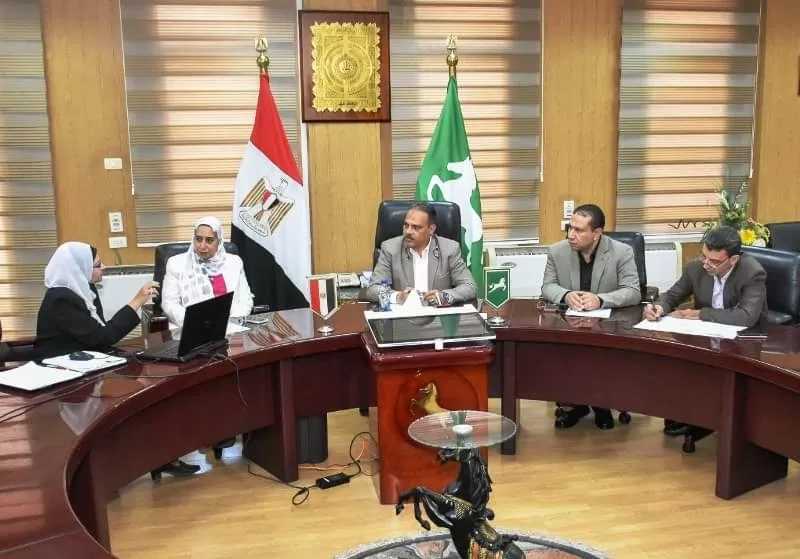 الأشموني : إنشاء قرية للبردي بالقراموص على مساحة 3300 م2.. للنهوض بالحرف اليدوية والتراثية 19 - جريدة المساء