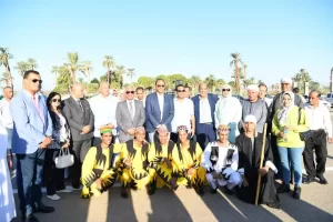 وسط حضور عدد من السائحين .. محافظ قنا يشهد الاحتفال بيوم السياحة العالمي بمعبد دندرة 189 - جريدة المساء