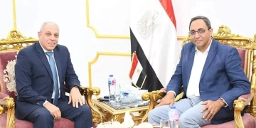 محافظ قنا ورئيس هيئة تنمية الصعيد يبحثان إقامة مشروعات زراعية وسياحية بالمحافظة 2 - جريدة المساء محافظ قنا ورئيس هيئة تنمية الصعيد يبحثان إقامة مشروعات زراعية وسياحية بالمحافظة 1 - جريدة المساء