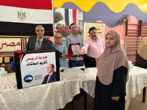 تقديرا لدورهم الوظيفي علي مدار عقود.. مستقبل وطن يُكرم 15 من المحالين للمعاش بالعاشر من رمضان 38 - جريدة المساء