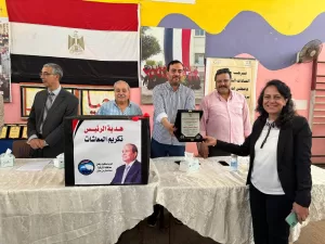 تقديرا لدورهم الوظيفي علي مدار عقود.. مستقبل وطن يُكرم 15 من المحالين للمعاش بالعاشر من رمضان 20 - جريدة المساء