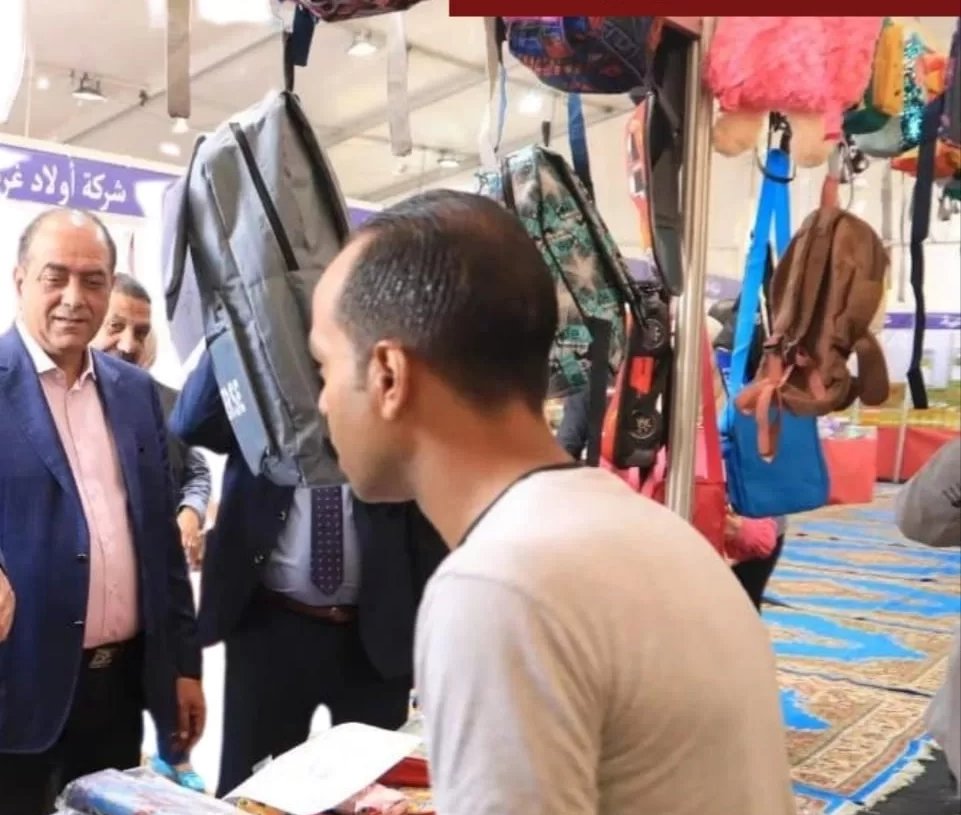 رئيس غرفة الجيزة التجارية: افتتاح أكبر معارض «أهلًا مدارس» خلال أيام بالهرم بخصومات أكثر من 30%.. ومليون جنيه مصروفات مدرسية لغير القادرين 19 - جريدة المساء