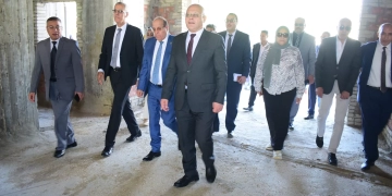 "النعماني" يصطحب وفد مجلس الجامعات الأهلية لتفقد الموقع الإنشائي لمقر جامعة سوهاج الأهلية 1 - جريدة المساء