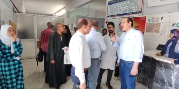 نائب وزير الصحة تفقد مركزي طب أسرة وعيادة تأمين صحي بمحافظة القليوبية للتأكد من مدى تطوير وحدات الرعاية الأولية والخدمات الوقائية  1 - جريدة المساء
