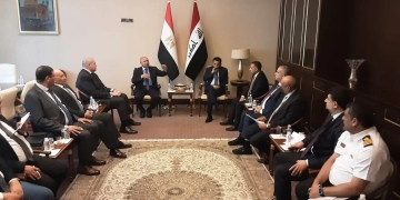 وزير الصناعة والنقل يبحث مع نظرائة العراقيين تعزيز التعاون المشترك 1 - جريدة المساء
