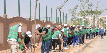 وزارة البيئة تشارك فى إطلاق المرحلة الأولى من مبادرة "الجذور الخضراء" بالتعاون مع الاتحاد المصري لطلاب الصيدلة (EPSF) 1 - جريدة المساء