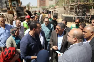 محافظ الجيزة يتفقد الحالة العامة للمحاور والإشغالات بعدد من الأحياء والمراكز 29 - جريدة المساء