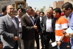 محافظ الجيزة يتفقد الحالة العامة للمحاور والإشغالات بعدد من الأحياء والمراكز 21 - جريدة المساء