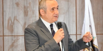 الصحة : تخريج الدفعة الثانية من دبلومة هيئة المستشفيات والمعاهد التعليمية في الصيدلة الإكلينيكية 1 - جريدة المساء