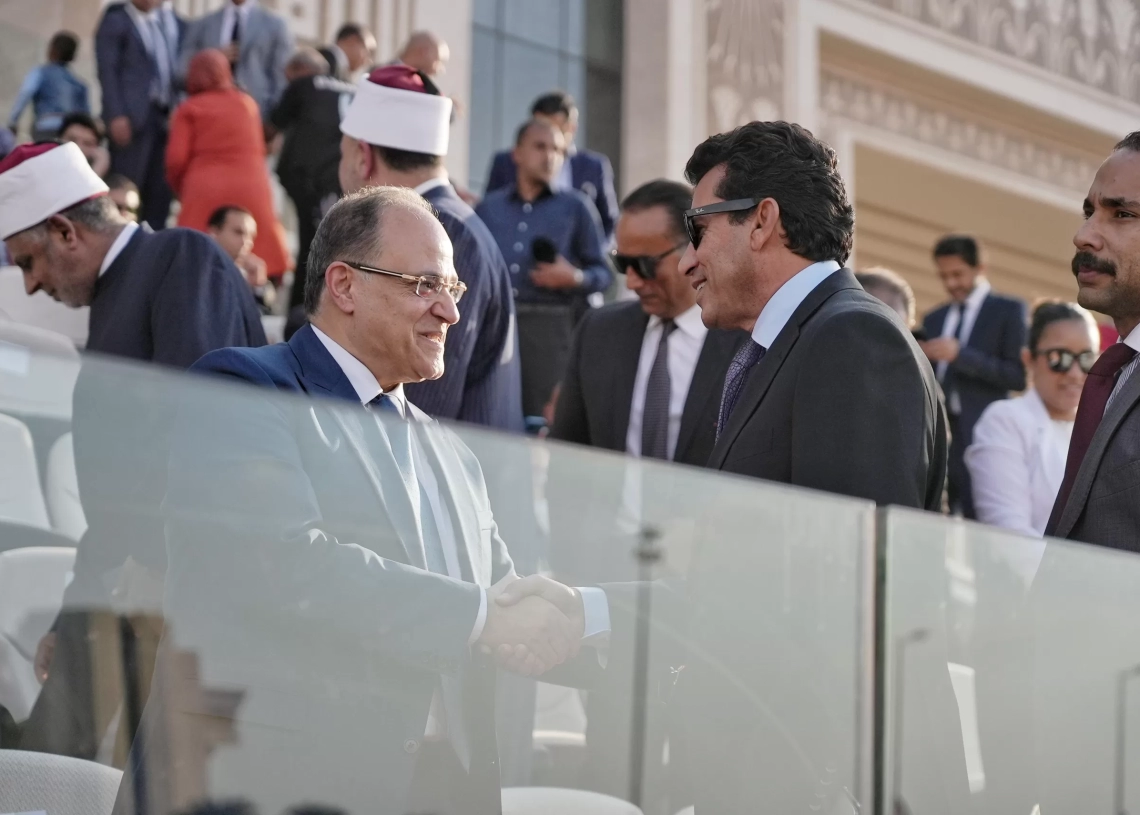رئيس هيئة الدواء يشارك في احتفالية تدشين مبادرة رئيس الجمهورية للتنمية البشرية "بداية " 17 - جريدة المساء
