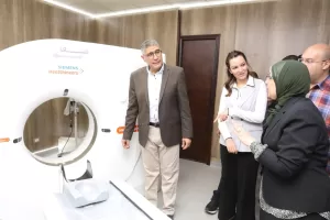 محافظ الجيزة يفتتح وحدة الأشعة المقطعية بمستشفى الواحات البحرية.. ويكرم 100 طفل من حفظة القرآن الكريم بالمركز 26 - جريدة المساء