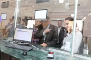 محافظ الجيزة يفتتح وحدة الأشعة المقطعية بمستشفى الواحات البحرية.. ويكرم 100 طفل من حفظة القرآن الكريم بالمركز 44 - جريدة المساء