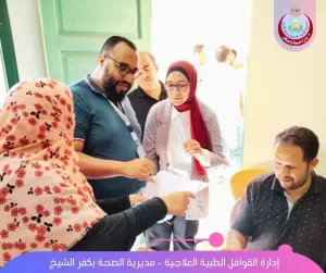  وكيلة مديرية الصحه بكفر الشيخ تتابع سير العمل بالقافلة الطبية العلاجية بقرية "إبراهيم كلبوش" 23 - جريدة المساء