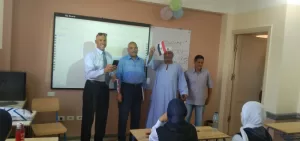 بدء الدراسة بمدرسة الأوسط قمولا الثانوية بقنا 323 - جريدة المساء