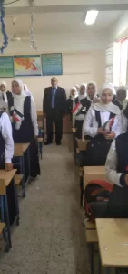 بدء الدراسة بمدرسة الأوسط قمولا الثانوية بقنا 291 - جريدة المساء