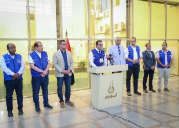 وزيرالصحة: بكتيريا«الإيكولاي» المتسببة فى إصابات النزلة المعوية ببعض قرى أسوان نتيجة اختلاط مياه الشرب بالصرف الصحي 21 - جريدة المساء