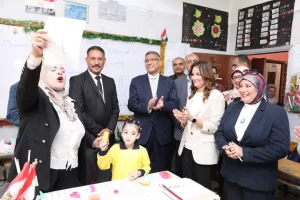 محافظ الجيزة يتفقد مدارس العمرانية والدقى وجنوب.. لمتابعة انتظام العام الدراسي الجديد (صور) 43 - جريدة المساء