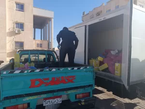 موجهاً بإحالة السائق للنيابة العامة.. محافظ البحر الأحمر يعلن ضبط سيارة نقل تلقي مخلفات طبية بصناديق القمامة  25 - جريدة المساء