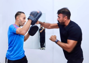 الفنان أحمد العوضي يشارك المتعافين من الإدمان الأنشطة الرياضية داخل أحد المراكز العلاجية 18 - جريدة المساء