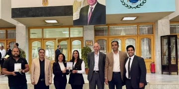 نائب محافظ البحر الأحمر تكرم المشاريع الفائزة في المبادرة الوطنية للمشروعات الخضراء الذكية 2 - جريدة المساء نائب محافظ البحر الأحمر تكرم المشاريع الفائزة في المبادرة الوطنية للمشروعات الخضراء الذكية 1 - جريدة المساء