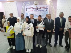 محافظ البحر الأحمر يكرم أوائل الثانوية العامة والأزهرية والدبلومات الفنية 23 - جريدة المساء