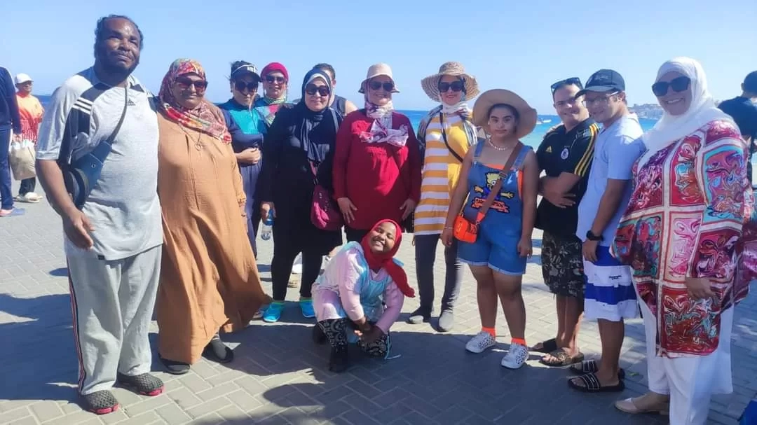 "قادرون بإختلاف" يستقبل الفوج الثالث من مبادرة "اعرف بلدك" لذوي الهمم في الغردقة 18 - جريدة المساء