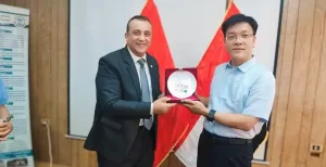 وفد صيني يزور الكلية المصرية الصينية للتكنولوجيا التطبيقية بجامعة القناة 25 - جريدة المساء