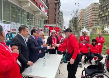 وزير الرياضة ورئيس البارالمبية المصرية يكرمان الأبطال المصريين بمكافآت فورية في مقر البعثة بفرنسا 18 - جريدة المساء