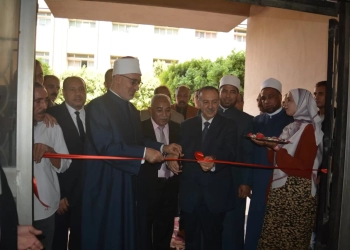 افتتاح المنفذ الدائم لبيع مطبوعات مجمع البحوث الإسلامية بجامعة الأزهر بأسيوط 33 - جريدة المساء