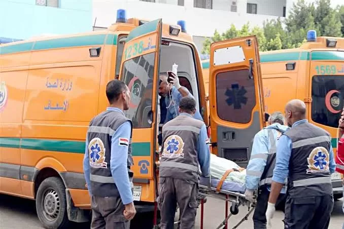 مصرع شخص واصابة ٨ فى حادث انقلاب سيارة بقنا 19 - جريدة المساء