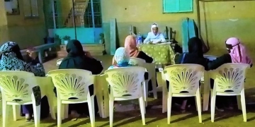 تنفيذاً لتوجيهات محافظ أسوان .. فرع المجلس القومى للمرأة يستكمل تنظيم سلسلة جلسات الدوار للتوعية المجتمعية بقرى الأعقاب وبهاريف ضمن فعاليات المشروع القومى لتنمية الأسرة المصرية 1 - جريدة المساء
