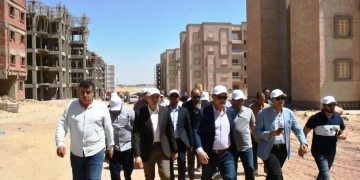 وزير الإسكان تفقد عددا من المشروعات التنموية والخدمية بمرافقة نائب محافظ أسوان 2 - جريدة المساء وزير الإسكان تفقد عددا من المشروعات التنموية والخدمية بمرافقة نائب محافظ أسوان 1 - جريدة المساء