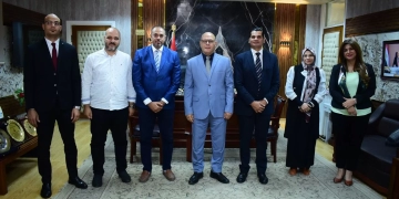 جامعة سوهاج تناقش الإجراءات الجنائية الدستورية التي أقرتها الدولة لمكافحة الفساد 2 - جريدة المساء جامعة سوهاج تناقش الإجراءات الجنائية الدستورية التي أقرتها الدولة لمكافحة الفساد 1 - جريدة المساء