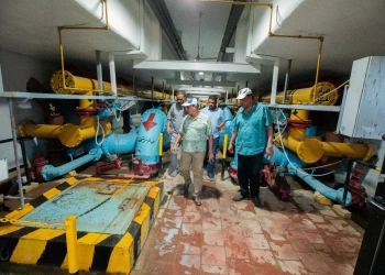 رئيس مياه الإسكندرية يتفقد الاستعدادات للموسم الشتوي 30 - جريدة المساء