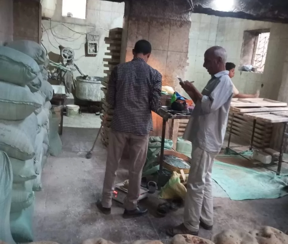 ضبط 415 مخالفة تموينية خلال حملات تفتيشية على المخابز والأسواق في 6 مراكز بالمنيا 17 - جريدة المساء