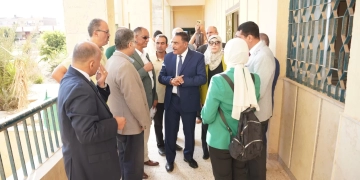 متابعة إستكمال أعمال استلام مبنى كلية السياحة وتهيئته كنواة لجامعة الأزهر بمطروح 2 - جريدة المساء متابعة إستكمال أعمال استلام مبنى كلية السياحة وتهيئته كنواة لجامعة الأزهر بمطروح 1 - جريدة المساء