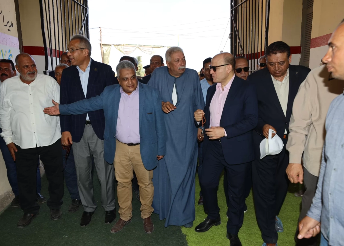 محافظ كفرالشيخ يتفقد ‏محطة أعلاف ميت علوان 19 - جريدة المساء