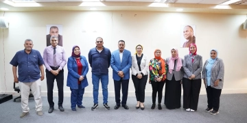 محافظ مطروح يتفقد أعمال لجنة تقييم المشروعات المقدمه في المبادرة الرئاسية للمشروعات الخضراء الذكية 2 - جريدة المساء محافظ مطروح يتفقد أعمال لجنة تقييم المشروعات المقدمه في المبادرة الرئاسية للمشروعات الخضراء الذكية 1 - جريدة المساء