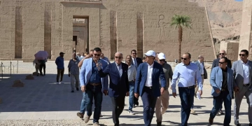 رئيس مجلس الوزراء يتفقد معبد "هابو" بالأقصر 1 - جريدة المساء