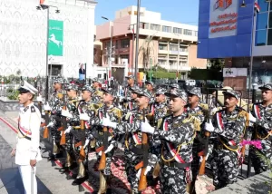 محافظ الشرقية يضع إكليلاً من الزهور على النصب التذكاري للشهداء.. إحتفالاً بالذكرى 51 لإنتصارات أكتوبر المجيدة 71 - جريدة المساء