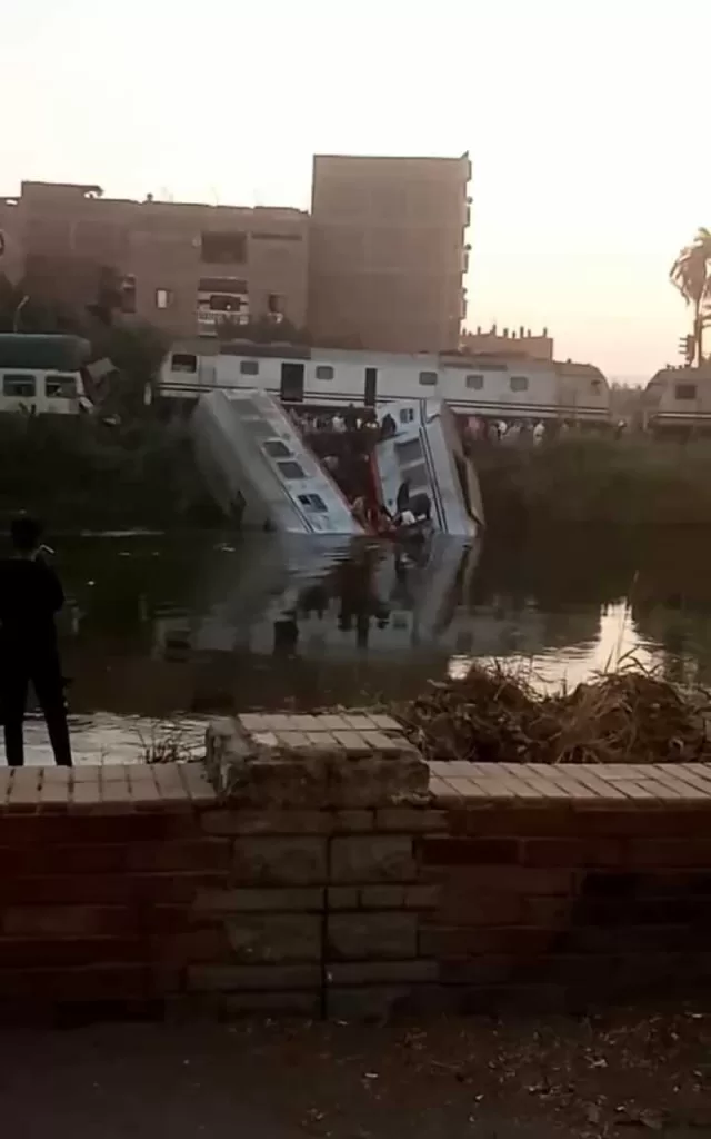 وزيرة التضامن تتابع حادث تصادم قطارين بالمنيا.. وتوجه بتقديم أوجه الدعم اللازم 26 - جريدة المساء