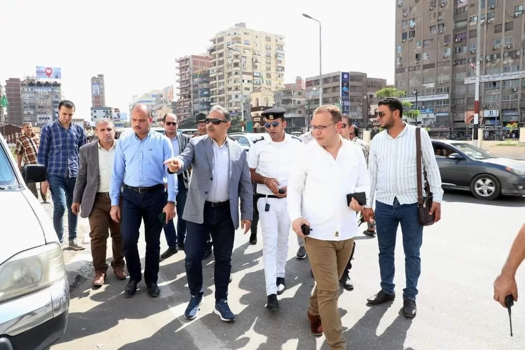 محافظ الشرقية يتفقد الشوارع المحيطة بالديوان العام ويقرر تطوير ورفع كفاءة المنطقة لإستعادة الوجه الجمالي والحضاري لها 20 - جريدة المساء محافظ الشرقية يتفقد الشوارع المحيطة بالديوان العام ويقرر تطوير ورفع كفاءة المنطقة لإستعادة الوجه الجمالي والحضاري لها 19 - جريدة المساء
